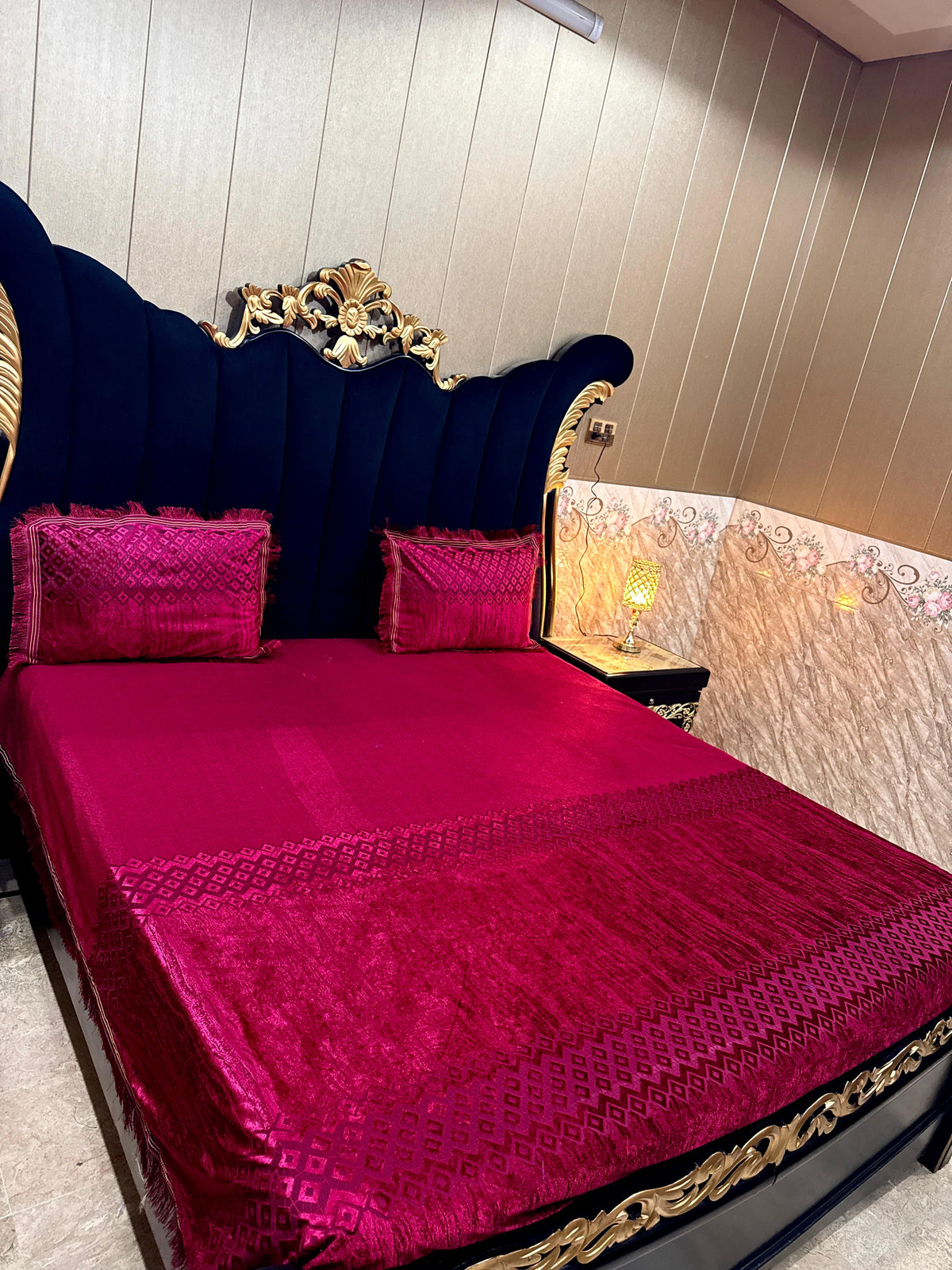 Plachi Velvet