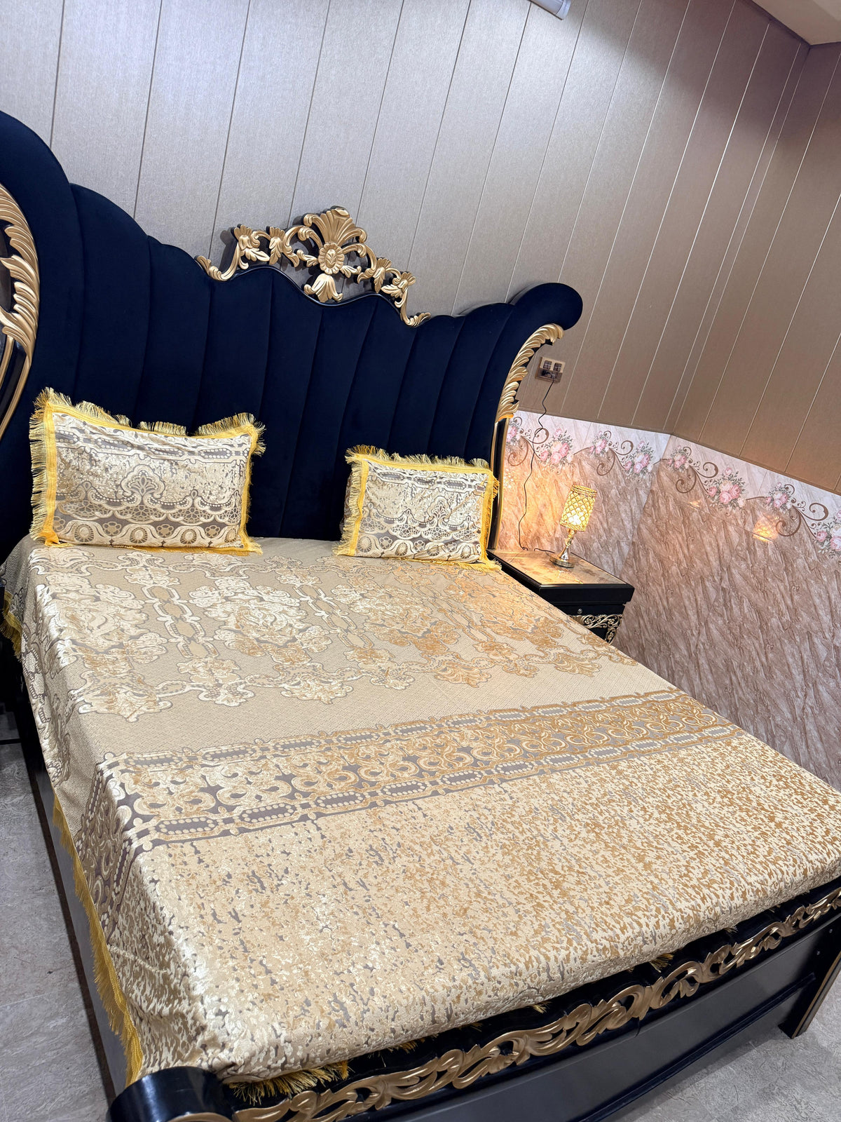Al Ghani O Nisar Palachi bedsheet with intricate traditional patterns in soft fabric, displayed in a well-lit setting.