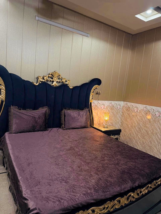 Embossed velvet bedsheet by Al Ghani O Nisar featuring a luxurious, textured design in rich fabric.